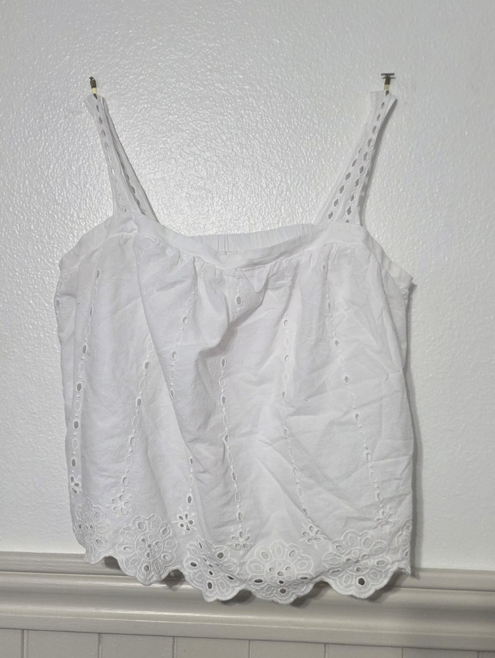 Women's White Eyelet Lace Cami Tank Top Surf Shop Europian Summer Beachy Vibe